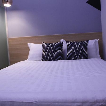 Dejaya Boutique Hotel Kuchai Lama Куала Лумпур Екстериор снимка