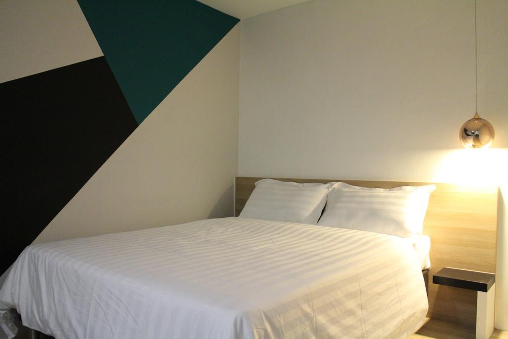 Dejaya Boutique Hotel Kuchai Lama Куала Лумпур Стая снимка