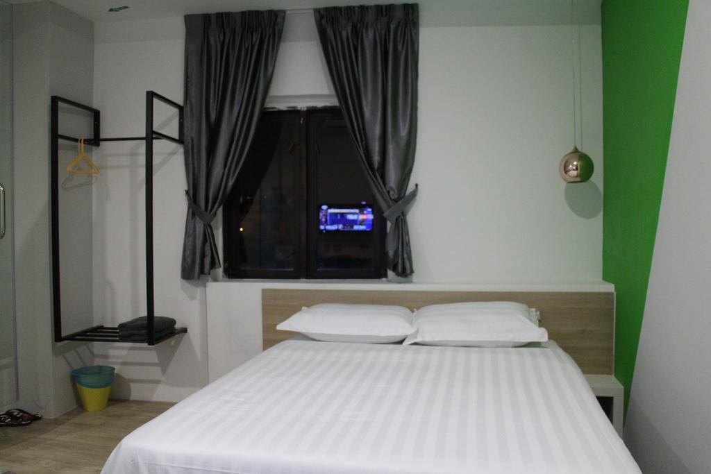 Dejaya Boutique Hotel Kuchai Lama Куала Лумпур Стая снимка